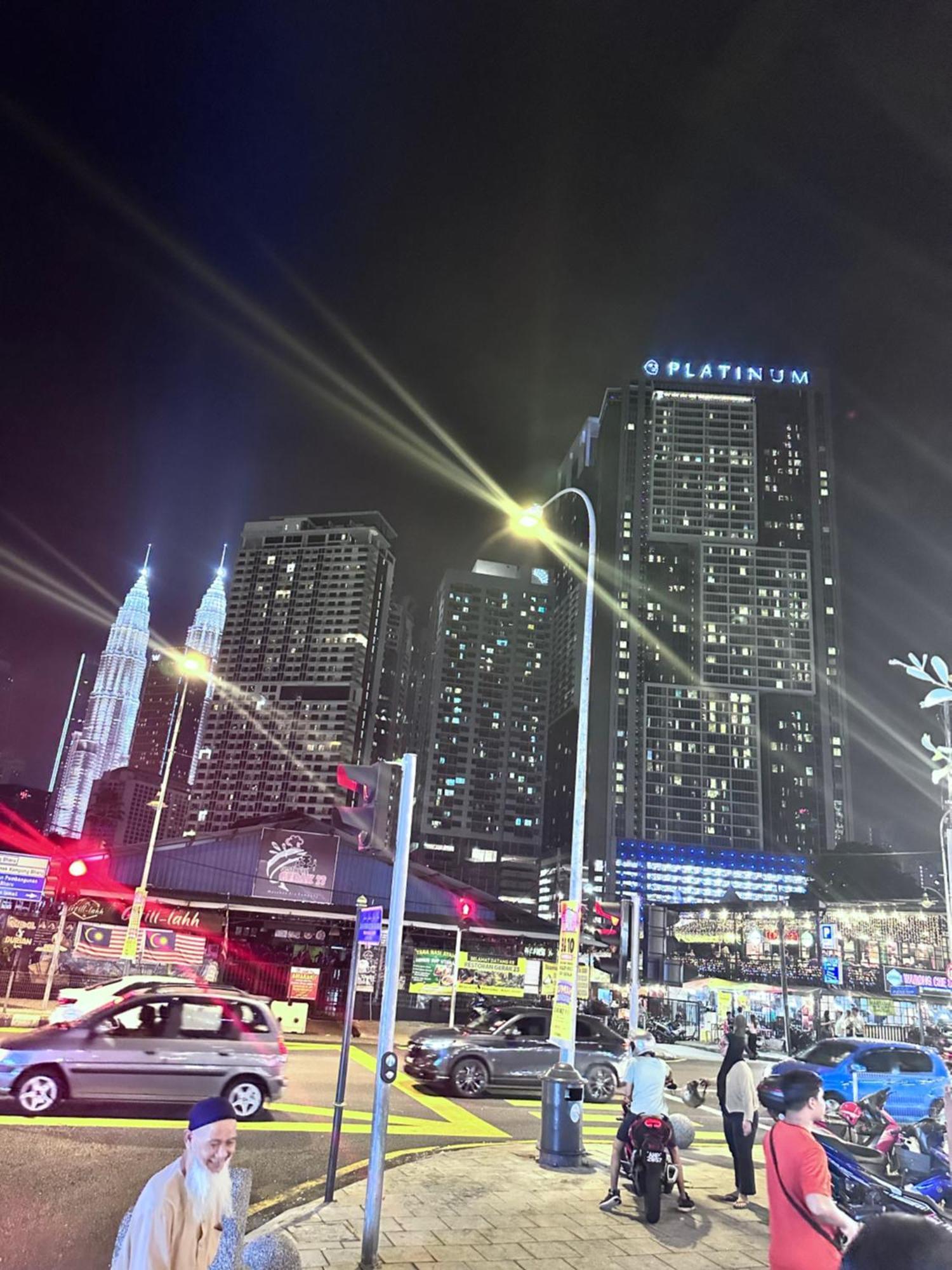The Luxe Infinitum Klcc By Kl Malaysia Apartment กัวลาลัมเปอร์ ภายนอก รูปภาพ