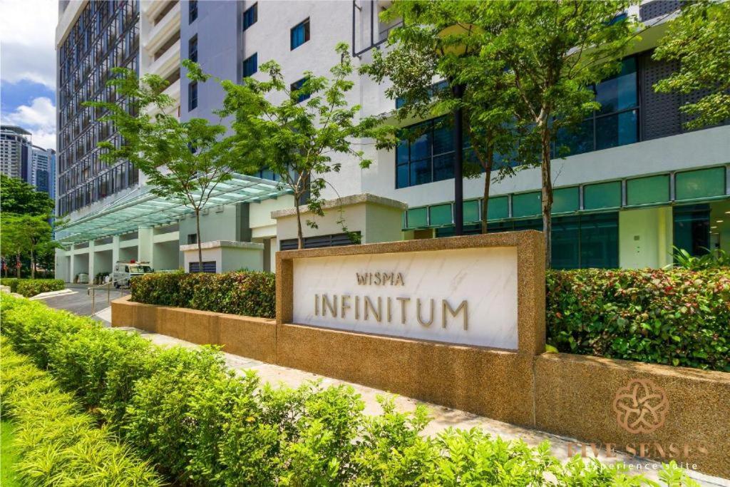 The Luxe Infinitum Klcc By Kl Malaysia Apartment กัวลาลัมเปอร์ ภายนอก รูปภาพ